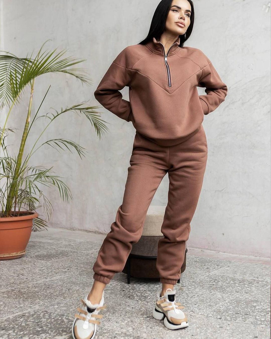 Jessi - Conjunto de blusa y pantalón con cremallera y sudadera Jay