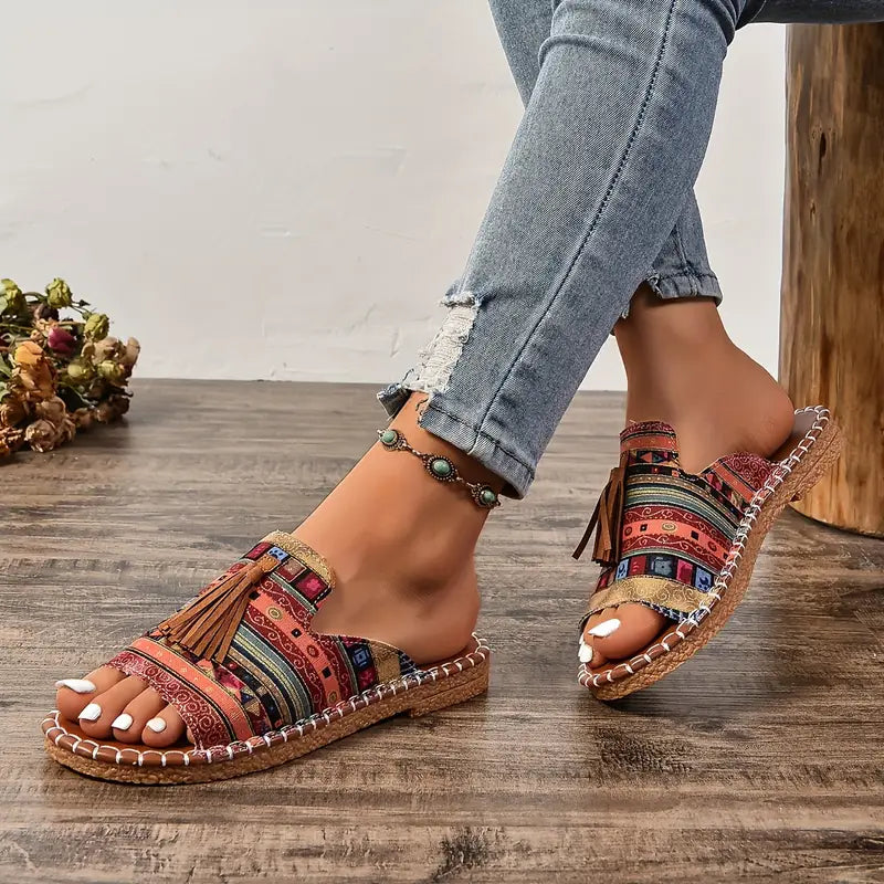 Taylor – Sandalias Planas Estilo Étnico con Borla