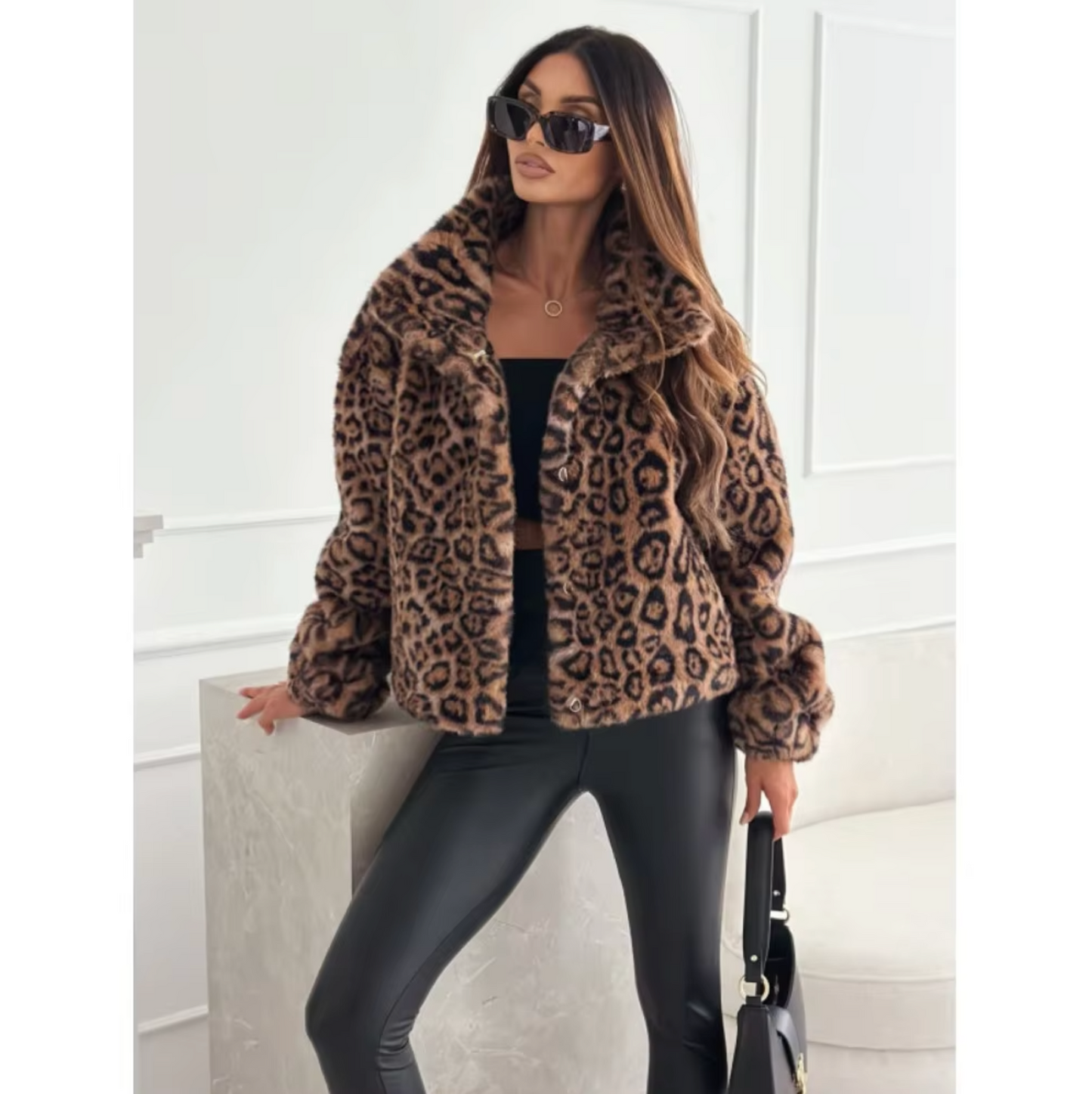 Leocadia – Chaqueta de pelo con estampado de leopardo