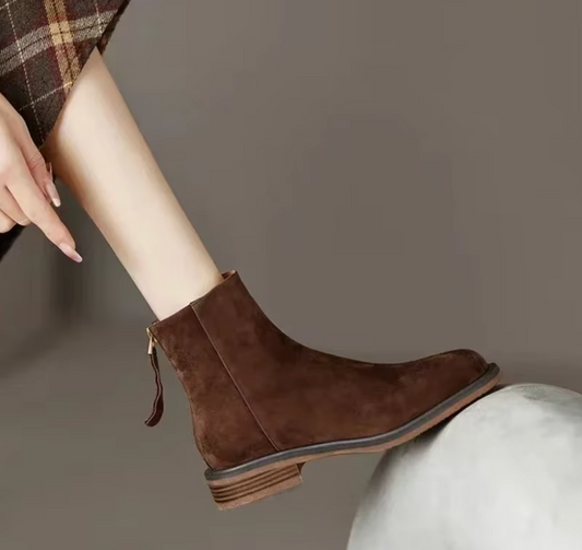 Willow – Botas de piel con cremallera