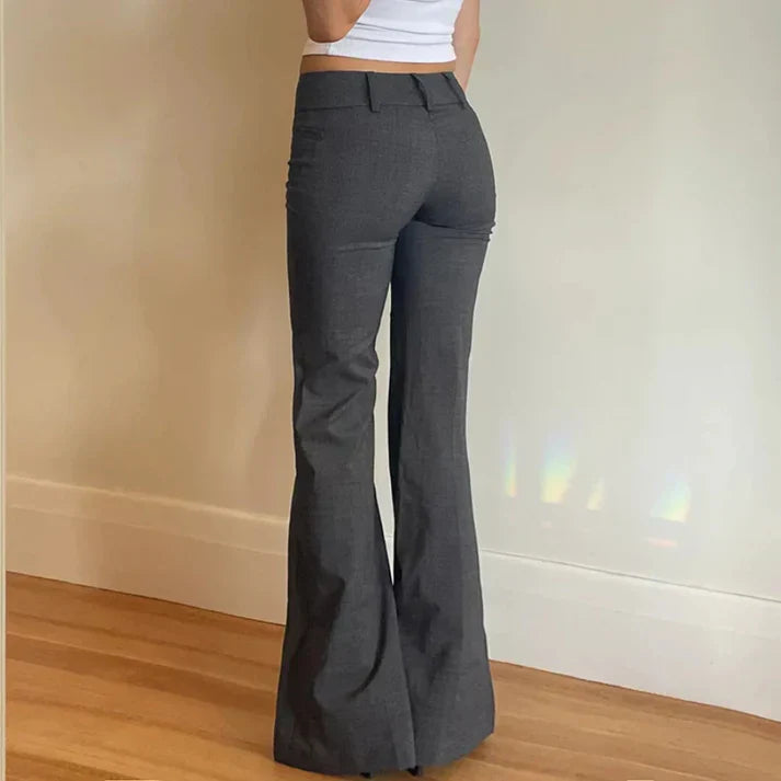 Shanti – Pantalón acampanado con cintura baja