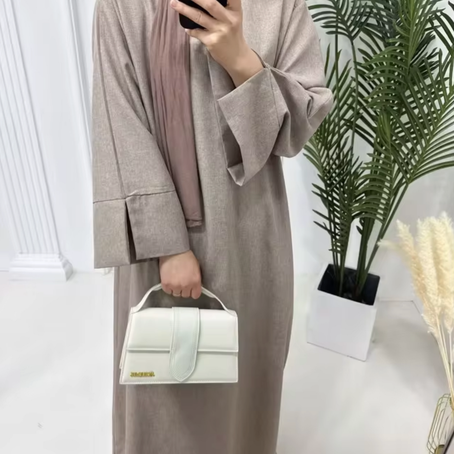 Tiffany – Vestido abaya cerrado de lino