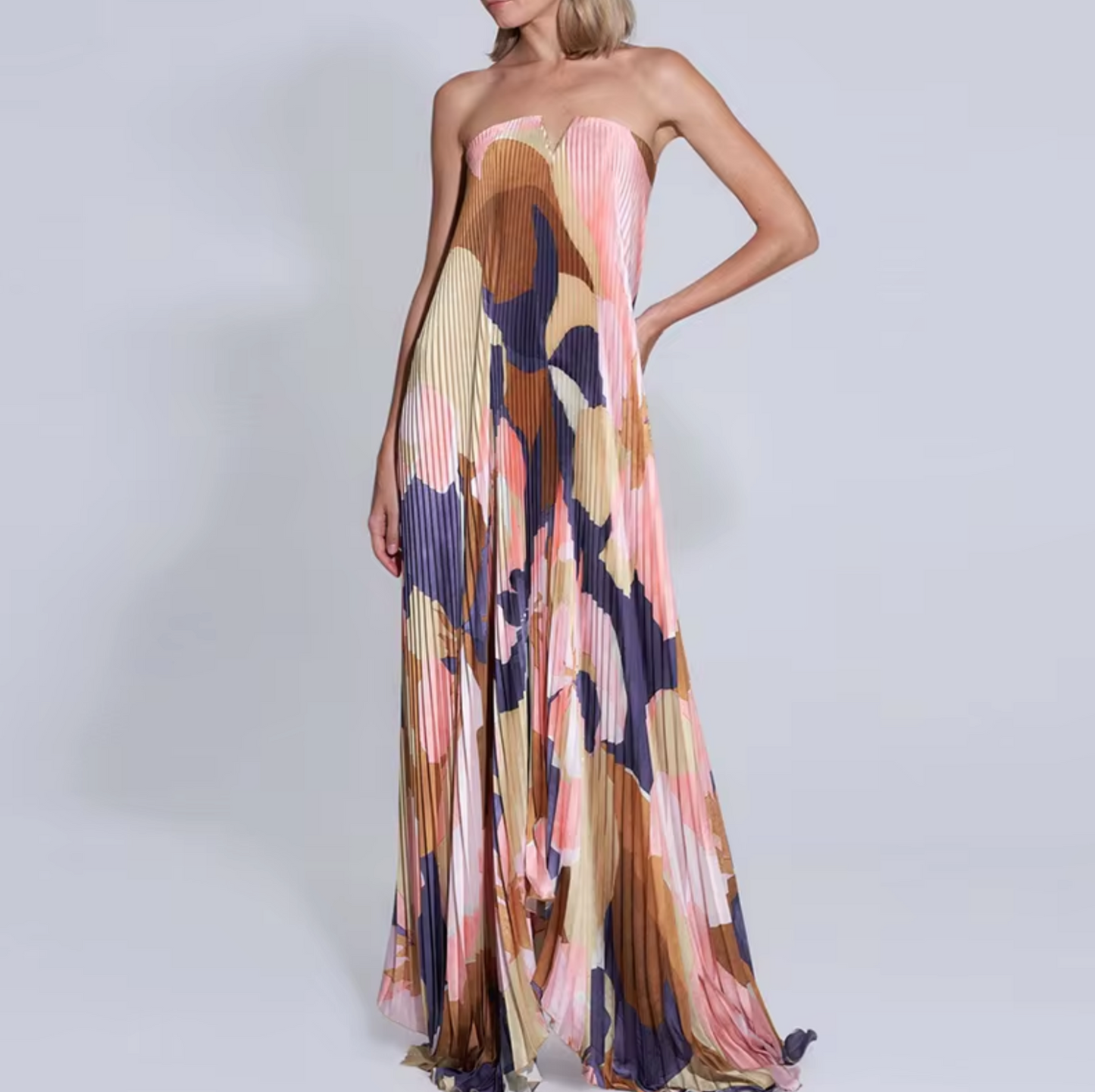 Ariana – Vestido Largo Floral Palabra de Honor con Pliegues