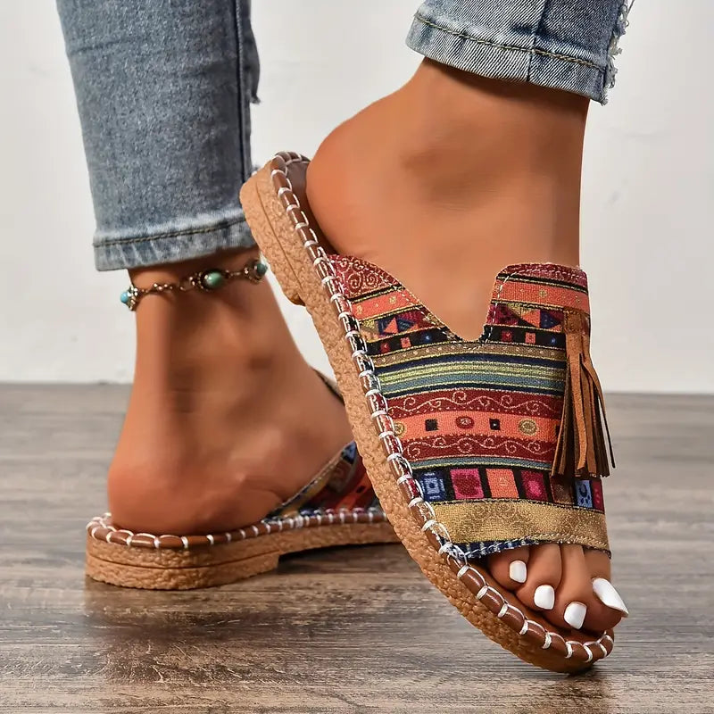 Taylor – Sandalias Planas Estilo Étnico con Borla