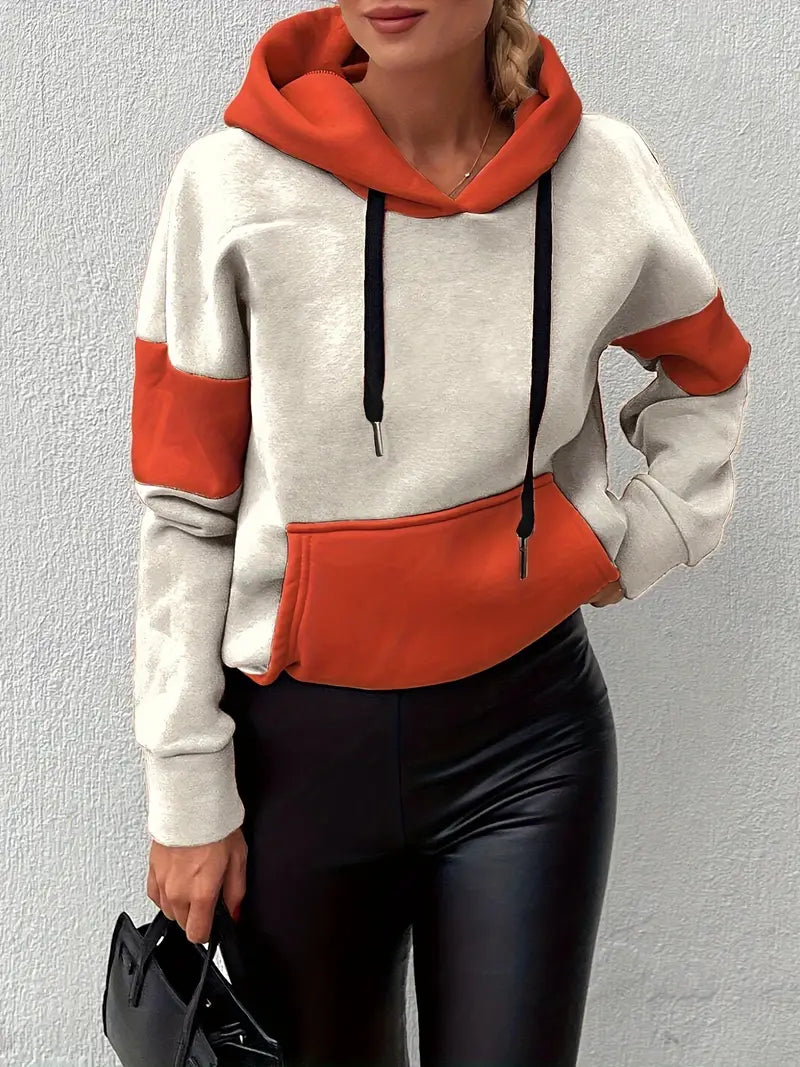 Adelmira – Moderna sudadera con capucha de algodón con diseño color block