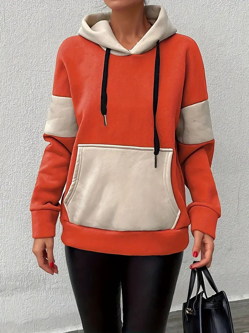 Adelmira – Moderna sudadera con capucha de algodón con diseño color block